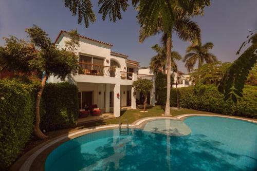 Royal Savoy Hotel And Villas