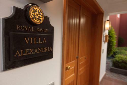 Royal Savoy Hotel And Villas