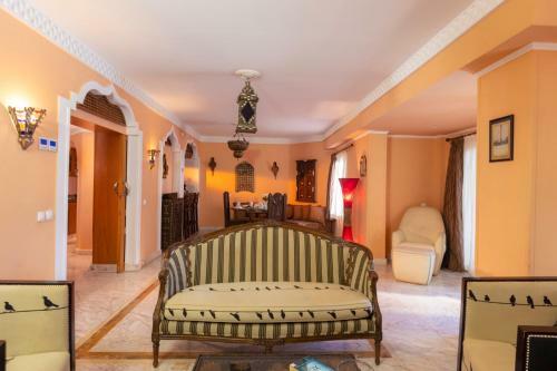 Royal Savoy Hotel And Villas