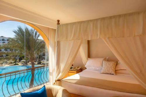 Royal Savoy Hotel And Villas