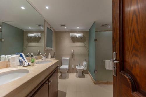 Royal Savoy Hotel And Villas