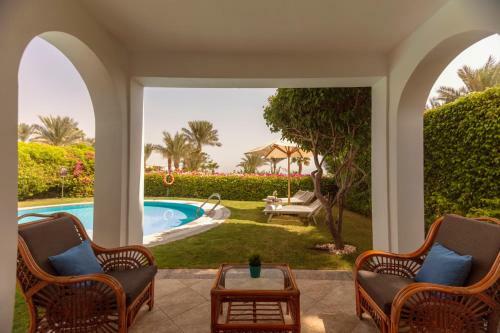 Royal Savoy Hotel And Villas