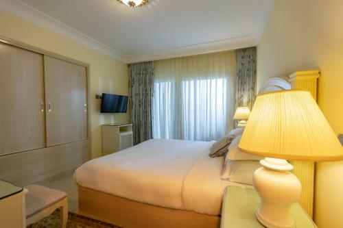 Royal Savoy Hotel And Villas