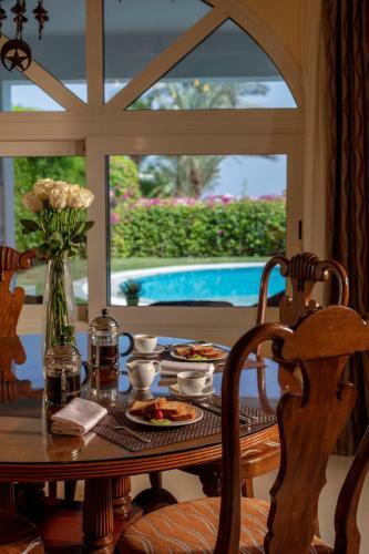 Royal Savoy Hotel And Villas