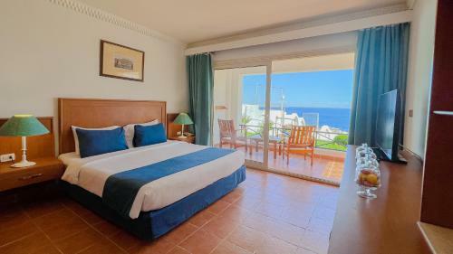 Club Reef Hotel Village