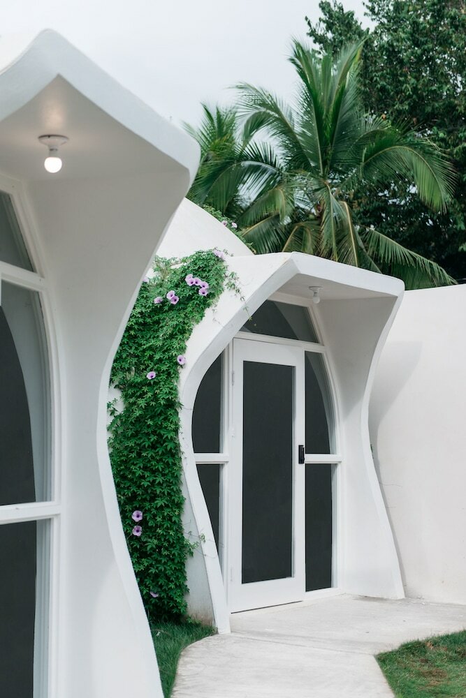 Hotel Igloo Beach Lodge