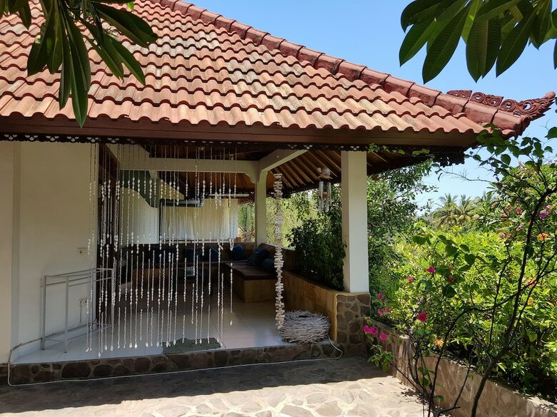 Bed & Breakfast Villa Lumbalumba Banyualit