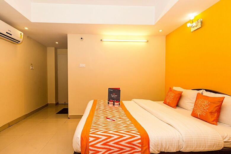Hotel Tulip Plaza