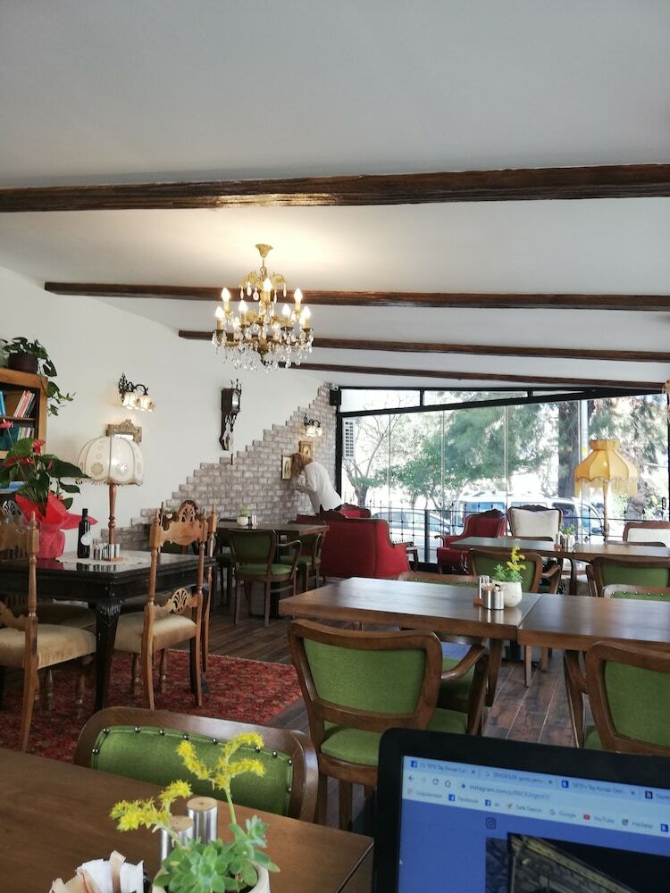 Hotel 1870's Tas Konak Otel