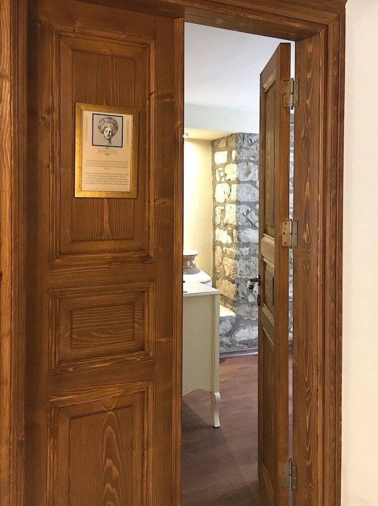 Hotel 1870's Tas Konak Otel