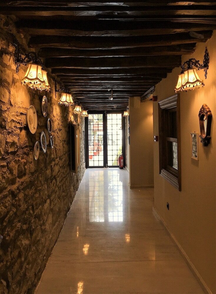 Hotel 1870's Tas Konak Otel