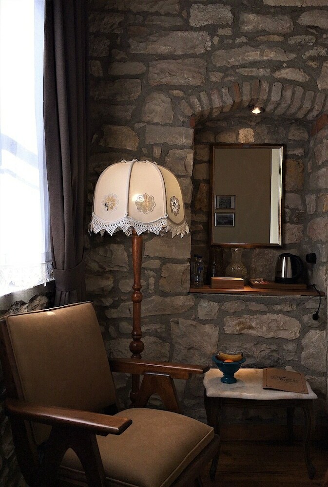 Hotel 1870's Tas Konak Otel