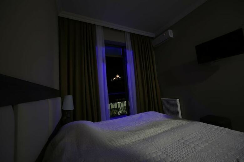 Hotel Discovery