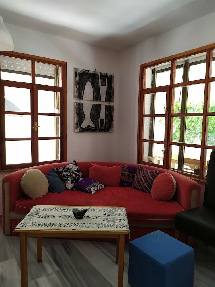 Bed & Breakfast Ada-art Guesthouse
