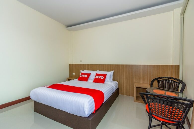 Hotel Oyo Canal Happiness