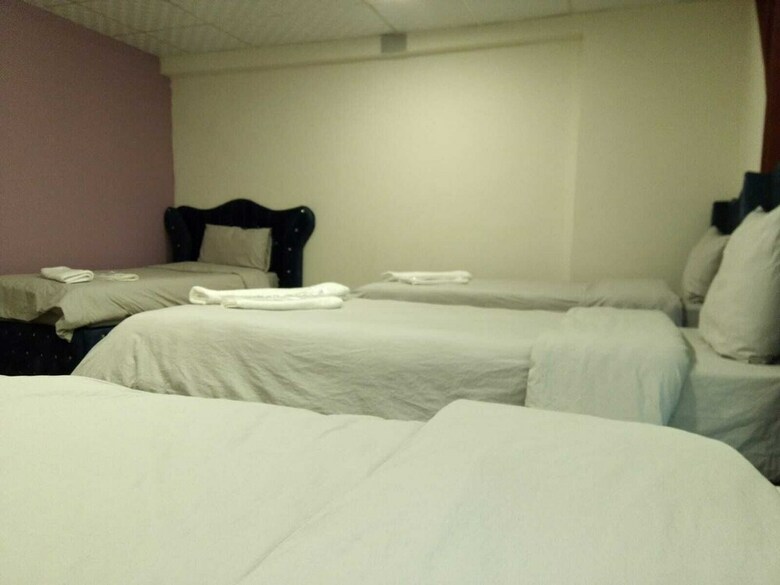 Emir Sultan Hotel