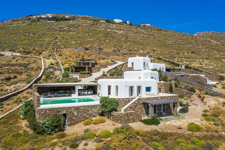 Villa Aliona By The Pearls Collection