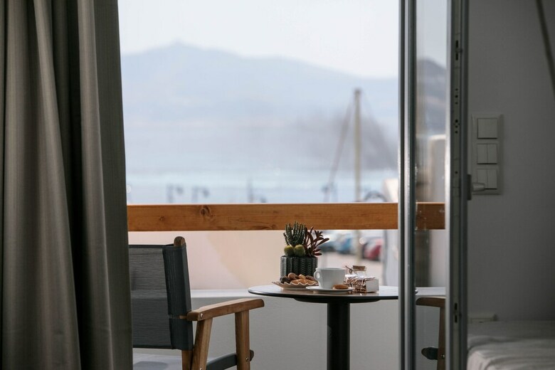 Hotel Kissos Luxury Suites
