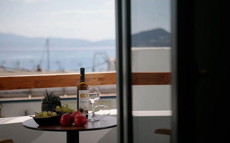 Hotel Kissos Luxury Suites