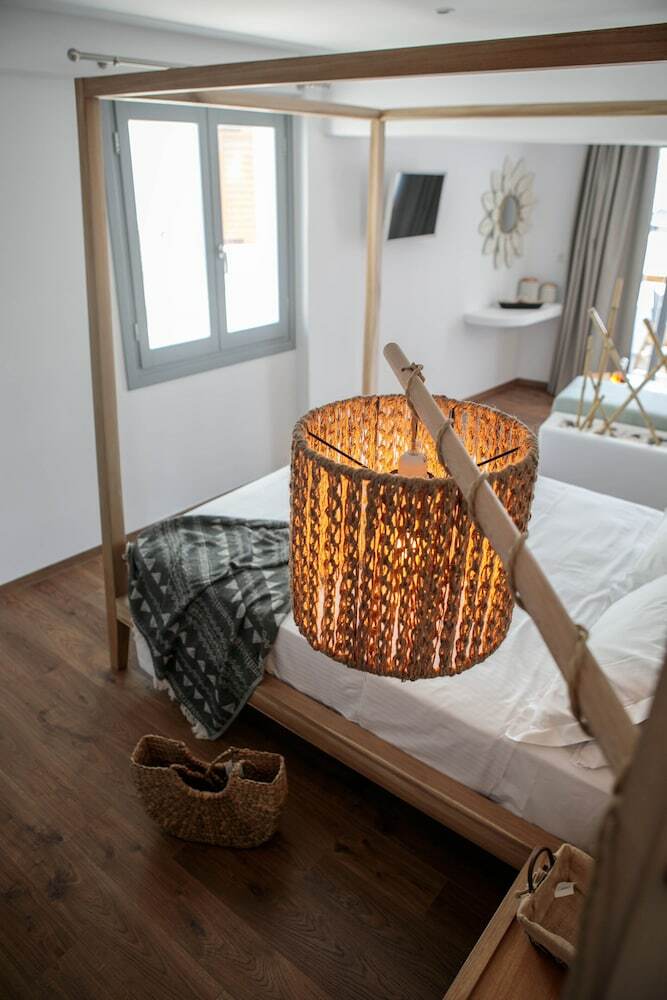 Hotel Kissos Luxury Suites
