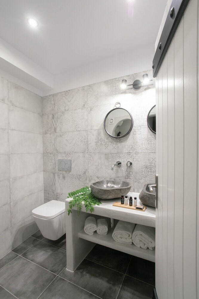 Hotel Kissos Luxury Suites