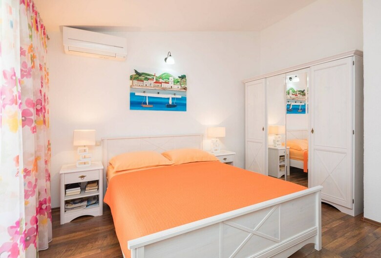 Apartamentos Gem Of The Sea Alenka