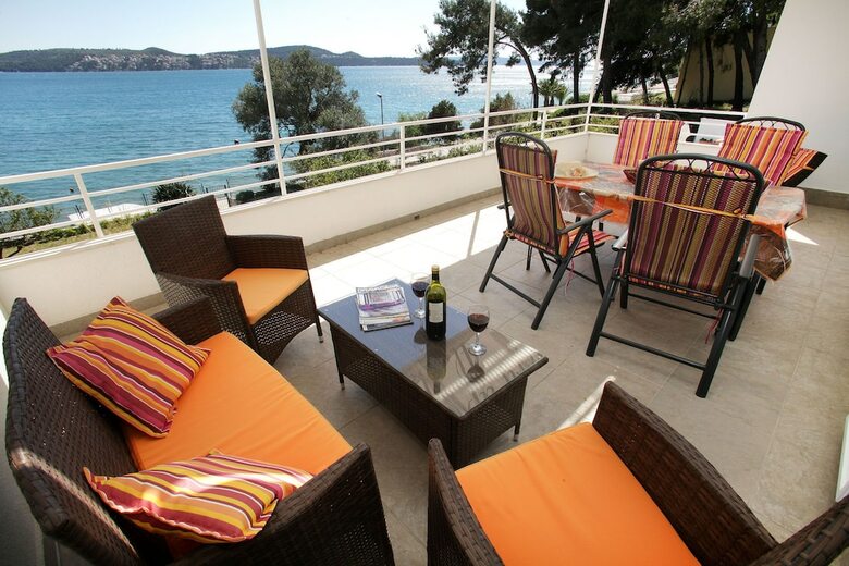 Apartamentos Gem Of The Sea Alenka