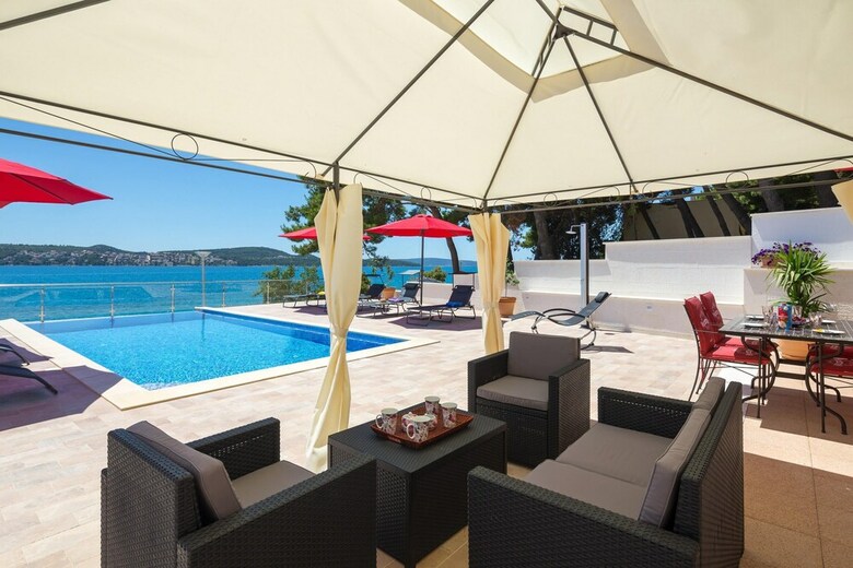 Apartamentos Gem Of The Sea Alenka