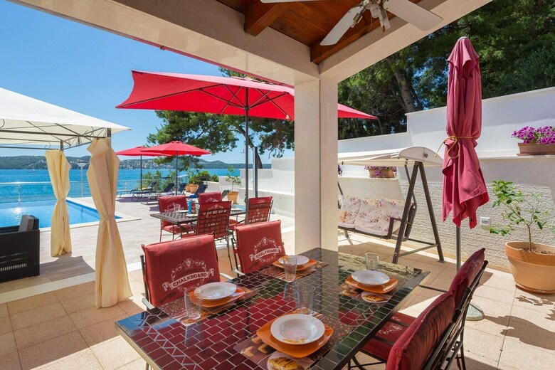 Apartamentos Gem Of The Sea Alenka