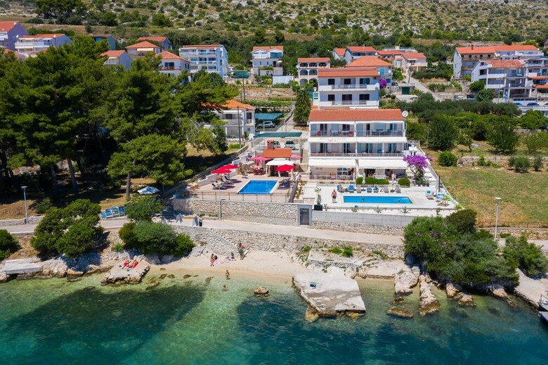 Apartamentos Gem Of The Sea Alenka