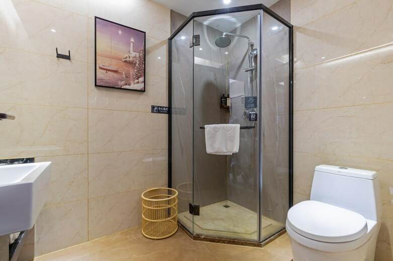 Urba Hotel Baoan Central Area