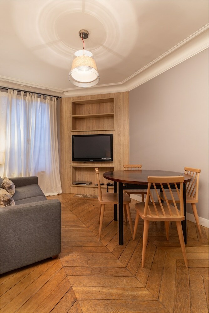 Apartamento Avenue Montaigne 2 Champs Elys�es Paris
