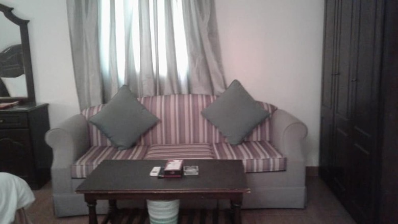 Amana Alfakhera Furnished Unit 2