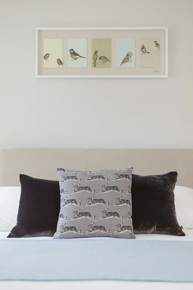 401 Thistle Street Apartment