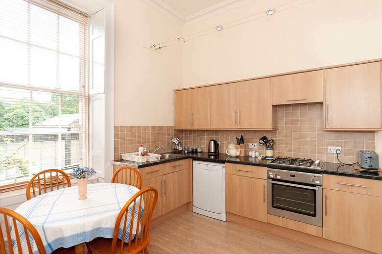 363 Union Street Apartment