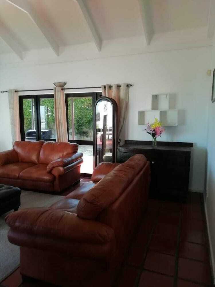 Hotel Arukah Guesthouse
