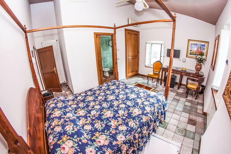 La Bettola Del Buttero Hotel