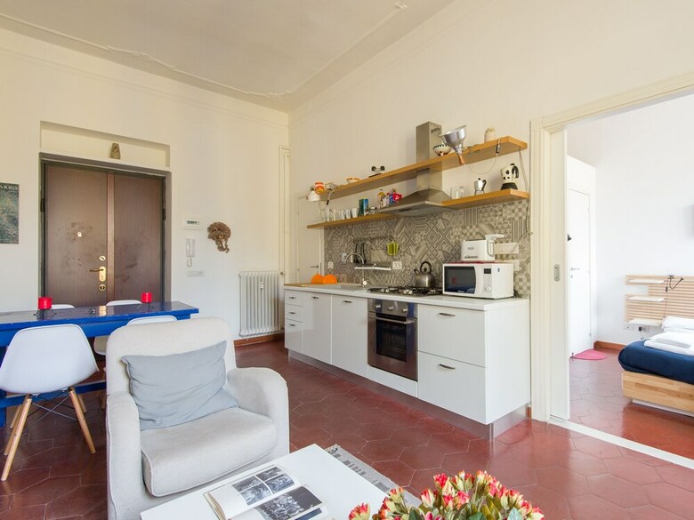 Rsh Bright Vatican Apartment