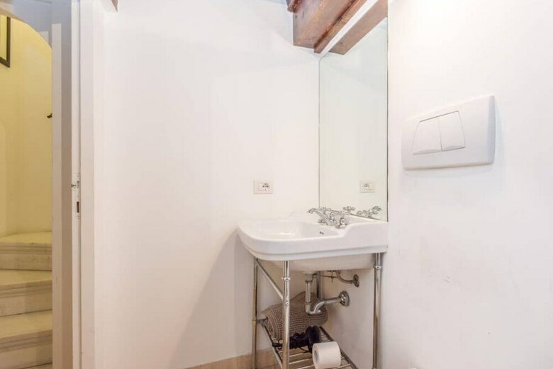 Rsh Giulia Penthouse Apartment