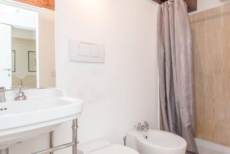 Rsh Giulia Penthouse Apartment