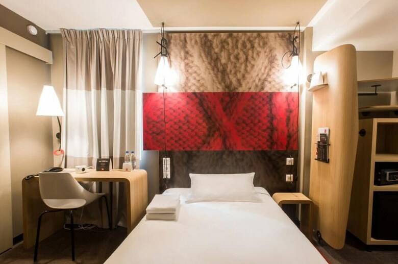 Hotel Aviator