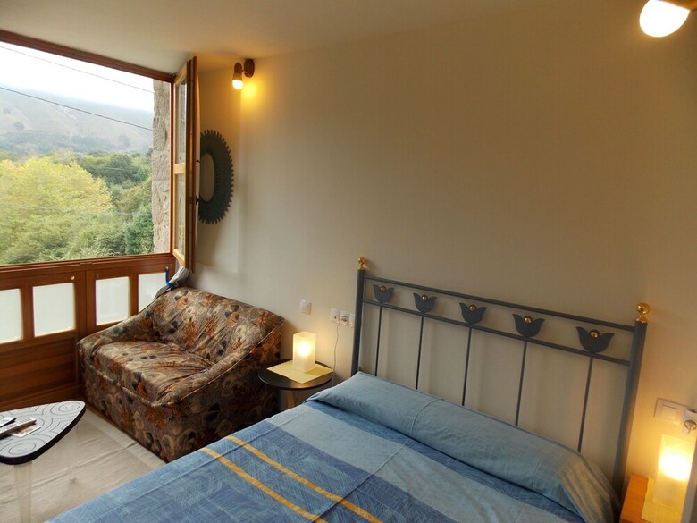 Agroturismo Alojamientos Vallanu