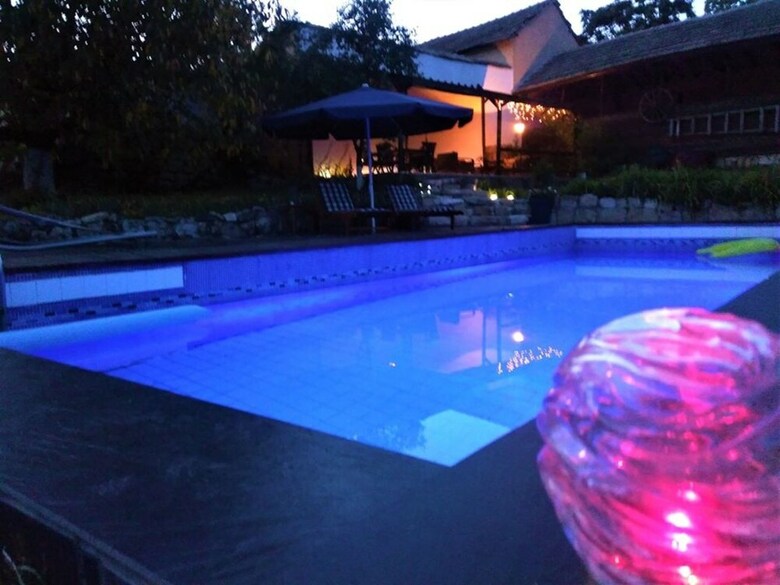 Peaceful,sun,own Pool! Get Away From The Crowds!!
