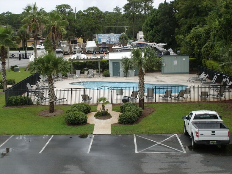Bay View 84