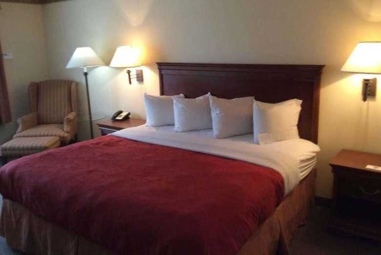 Hotel Baymont By Wyndham Clinton