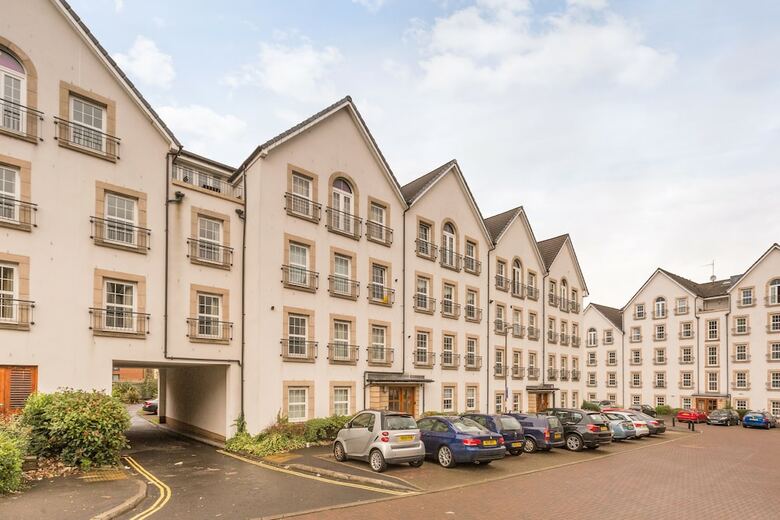404 Dalry Gait Apartment 2