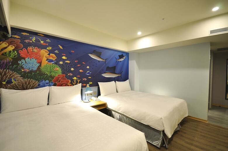 Fish Hotel Kaohsiung
