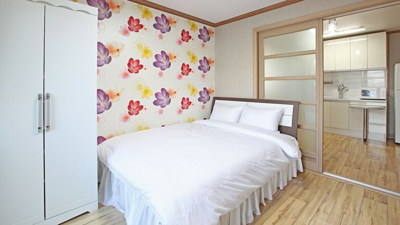 Tongyeong Good Day Pension