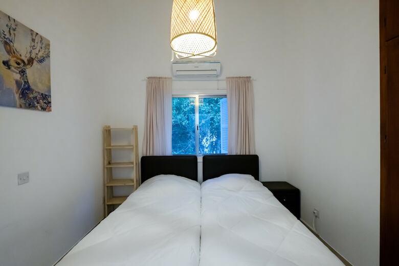 Townhouse In Ideal Location