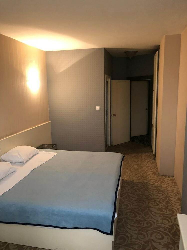 Hotel Yildiz Otel